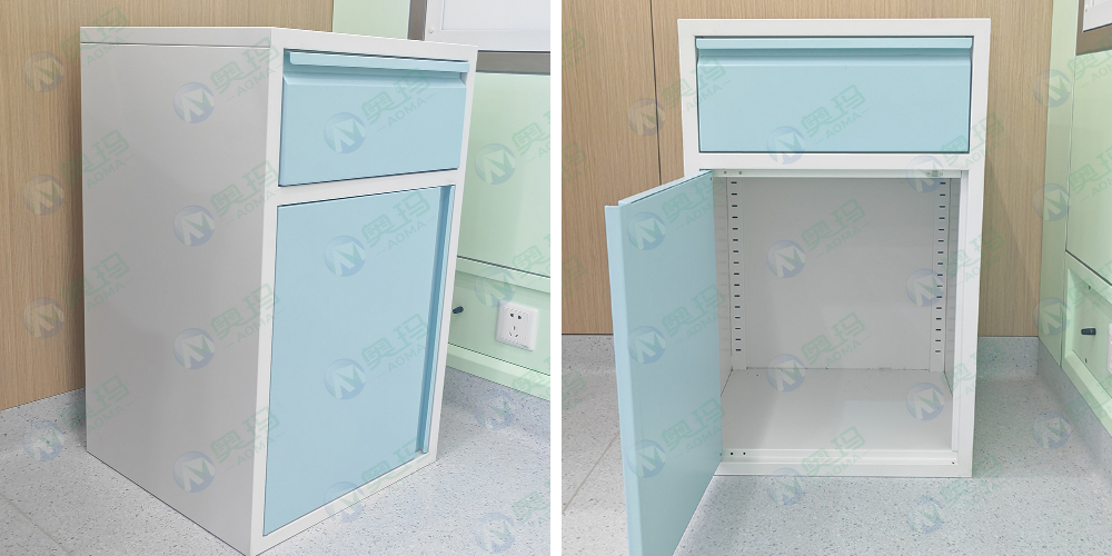 Медицинский прикроватный столик